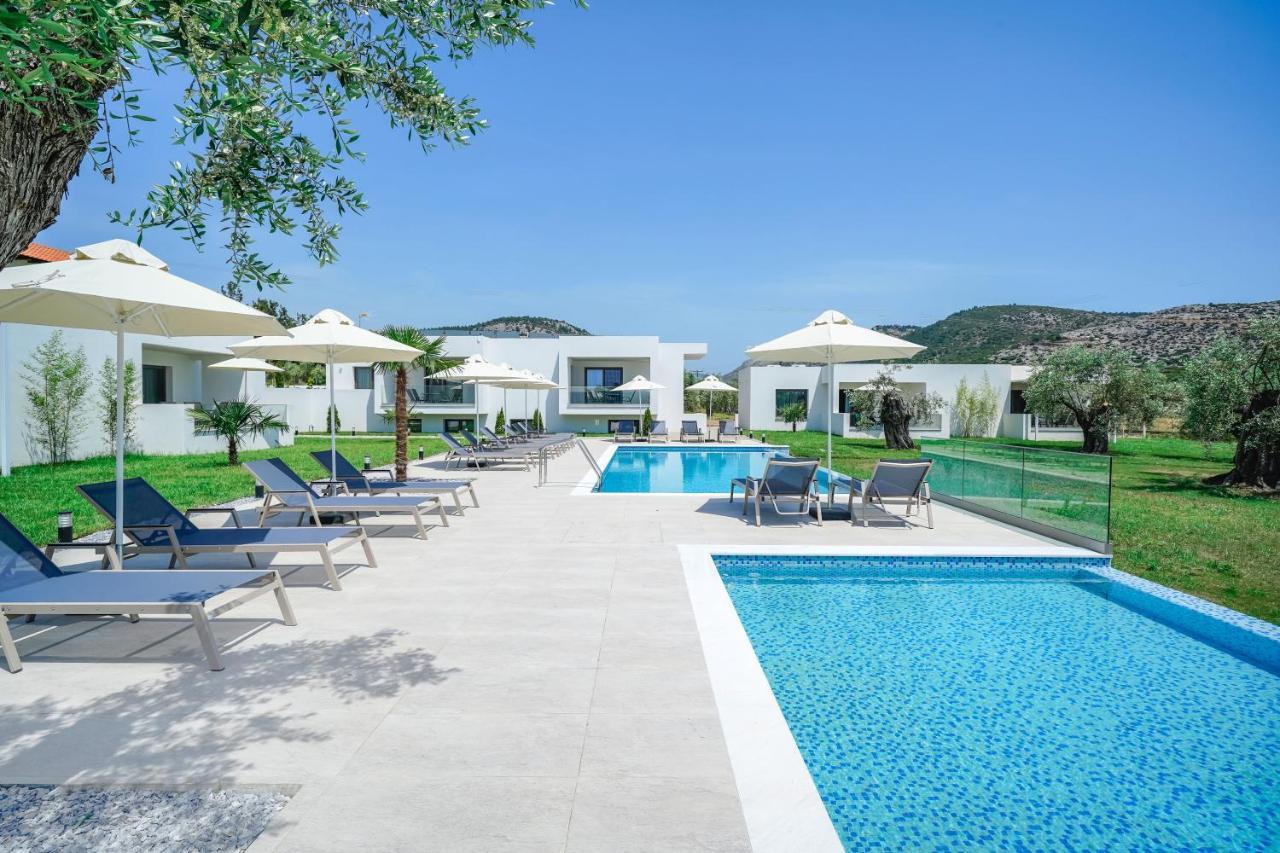 Encanto Village -Apartments Potos Exterior photo